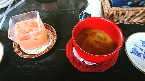 23���E�̓��A����ÉF�����I